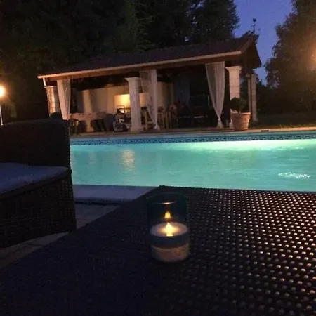 Roulotte De Dilou Noisette *